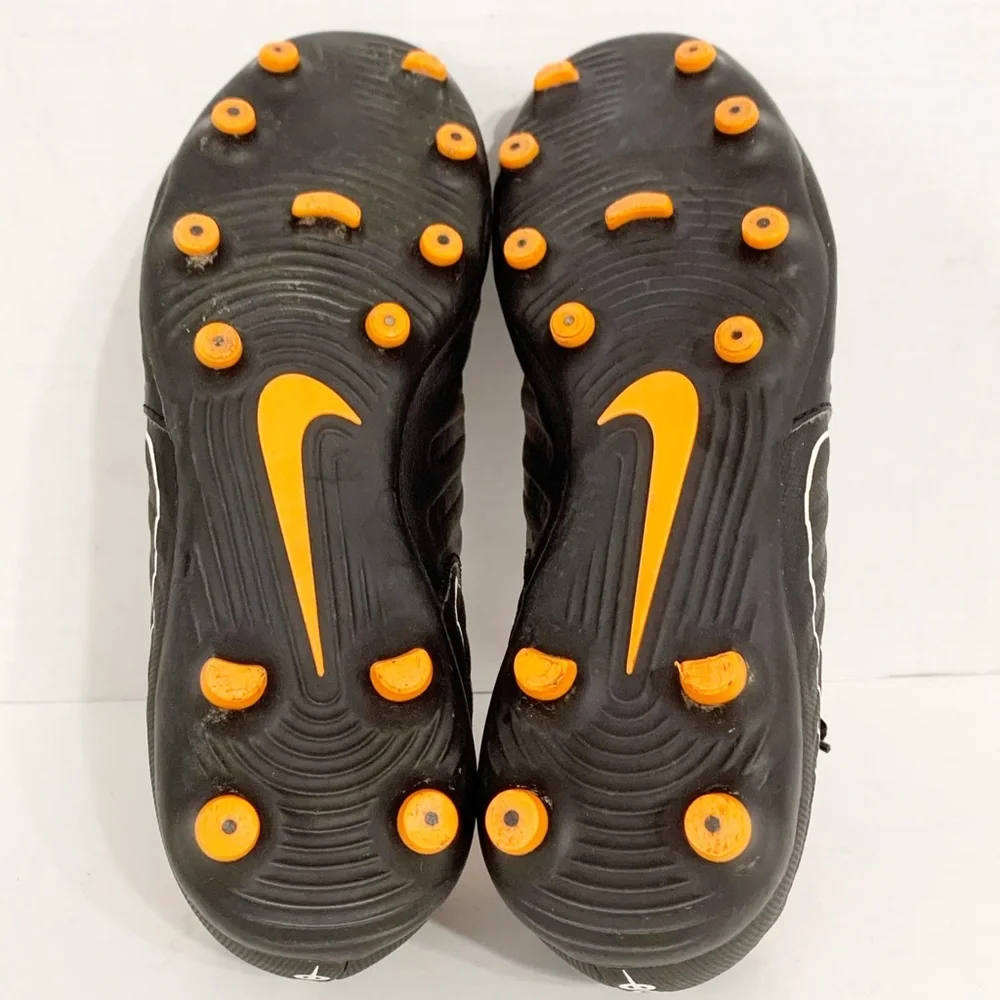 Nike Tiempo Legend 7 Club Faux Leather Cleats Black and Orange AH7255-080 ⚫️🟠